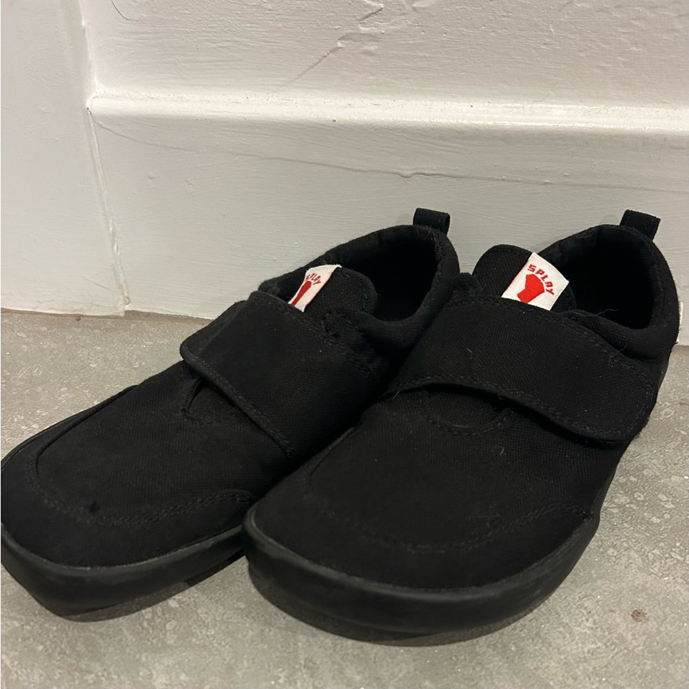 Splay Shoes
